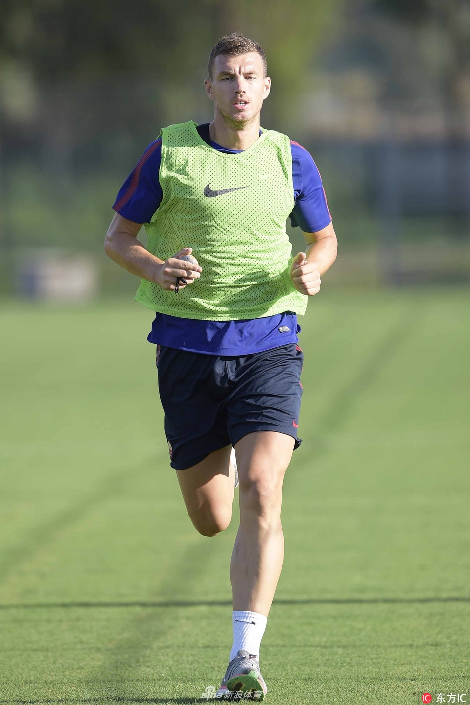 爱游戏官网-包含今夜金州勇士备战意甲；伤情更新细节曝光；目标明确；训练强度明显提升的词条